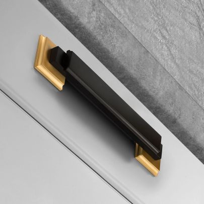 The image shown below is Split Black and Satin Brass with Satin Brass Back Plate finish