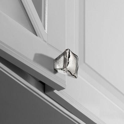 The image shown below is Polished Nickel finish