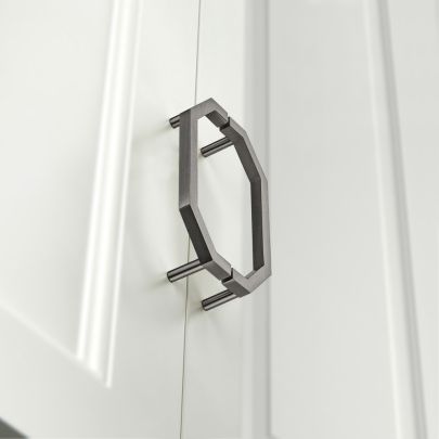 The image shown below is Graphite finish