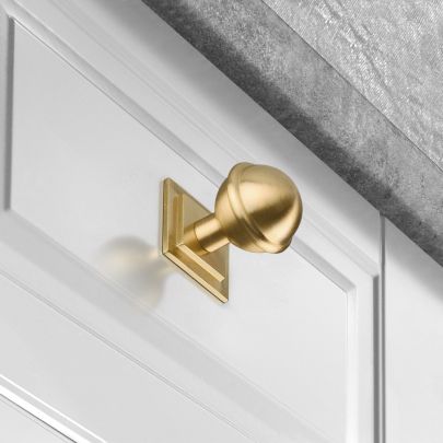 The image shown below is Satin Brass finish