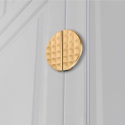 The image shown below is satin brass